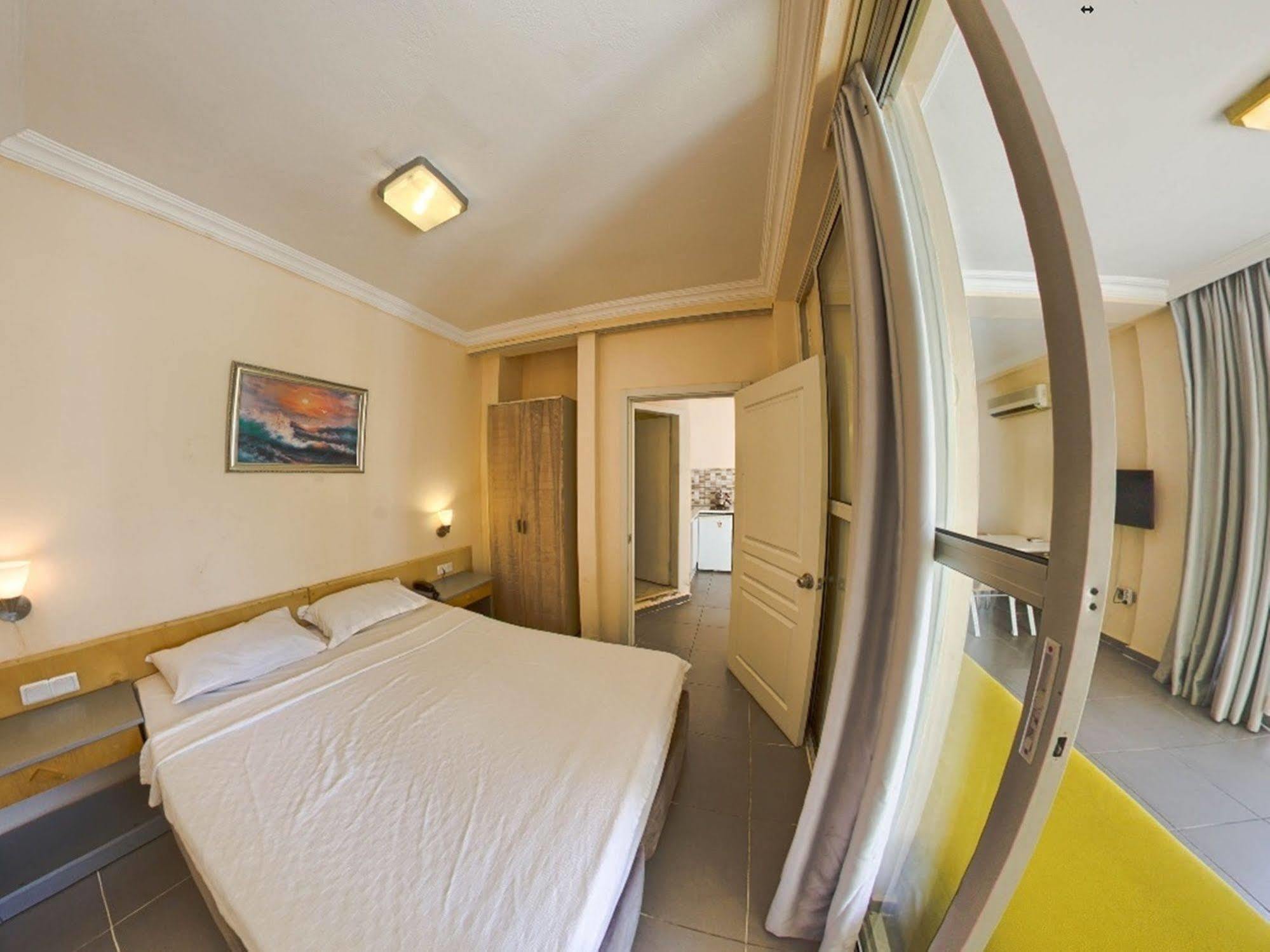 Sky Nova Hotel & Suites Bodrum Exterior photo